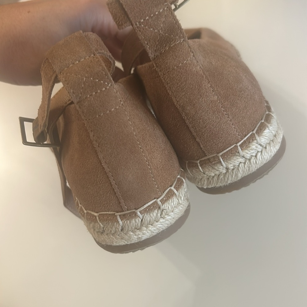 Crown Vintage Brown White Leather Round Cap Toe Espadrille Flats Size 10 - Picture 6 of 8